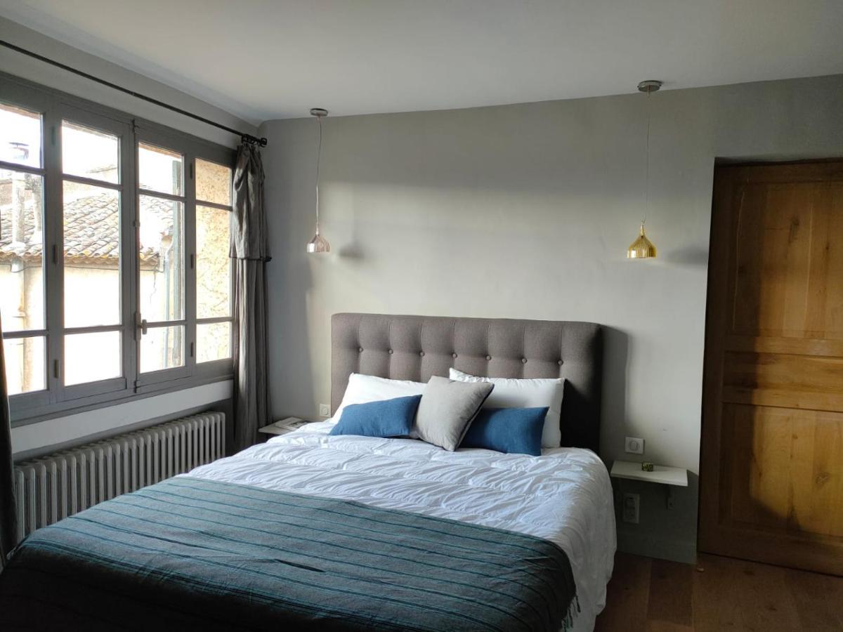 La Maison Pres De La Fontaine Bed and breakfast *